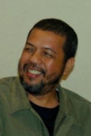 Larry Manda portrait