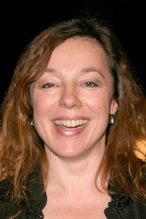 Annabelle Apsion portrait
