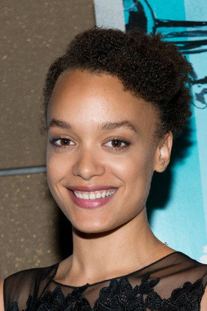 Britne Oldford portrait