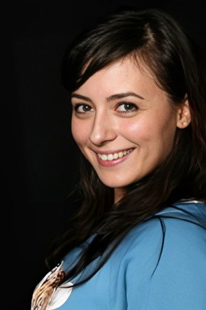 Gamze Tazim portrait