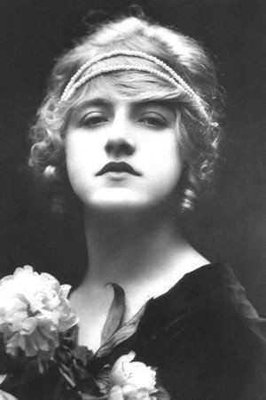 Ivy Close portrait