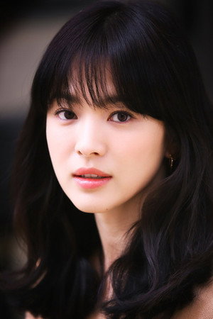 Song Hye-kyo portrait