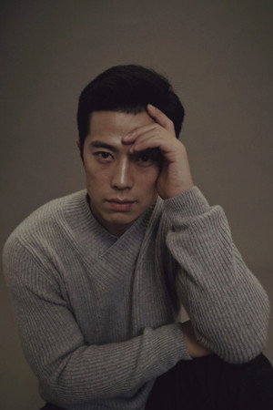 Yin Cong portrait