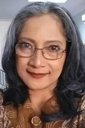 Oce Permatasari portrait