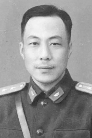 Danxi Zhu portrait