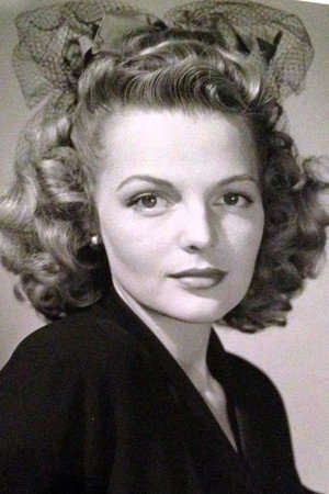 Elyse Knox portrait