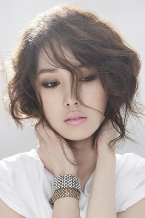 Kang Hae-in portrait
