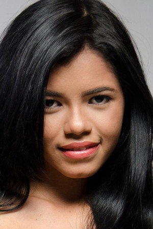 Lea de la Torre portrait