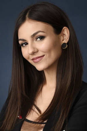 Victoria Justice portrait