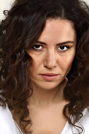Ezgi Bakışkan portrait
