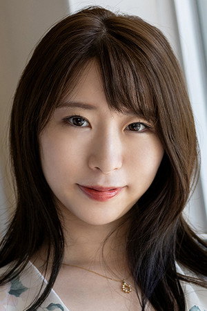 Monami Takarada portrait