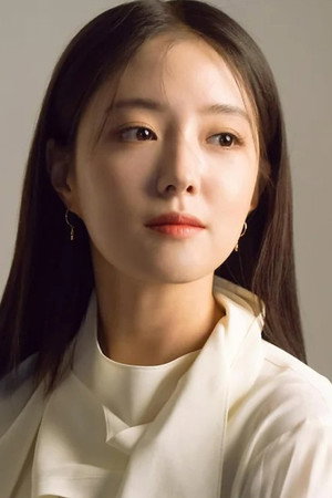Lee Se-young portrait
