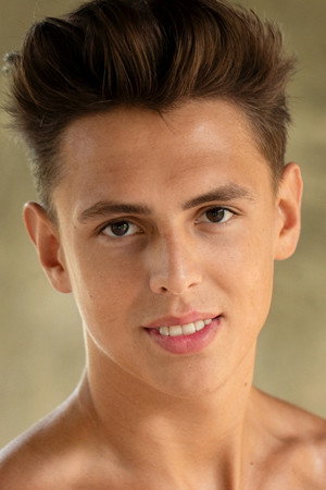 Justin Saradon portrait