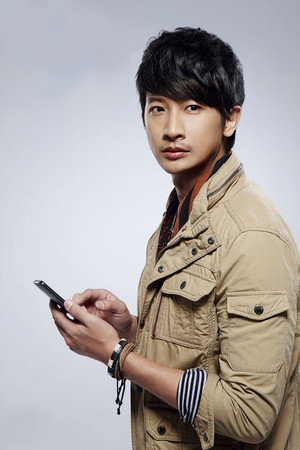 Darren Chiu portrait