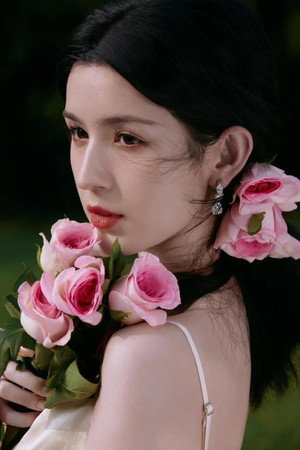 Hani Kyzy portrait