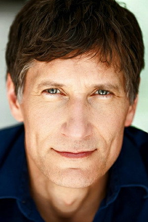 Roger Haskett portrait