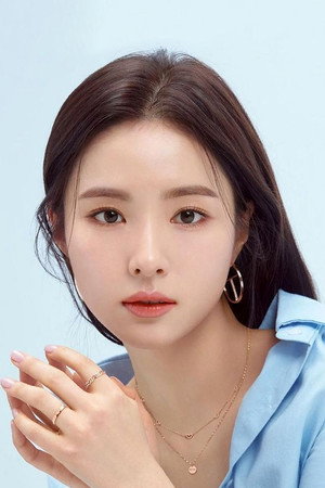 Shin Sae-kyeong portrait