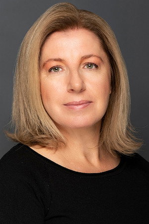 Suna Dizdar portrait