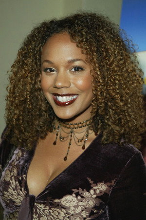 Rachel True portrait
