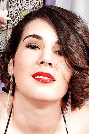 Elaina Gregory portrait