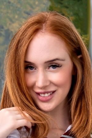 Lenina Crowne portrait
