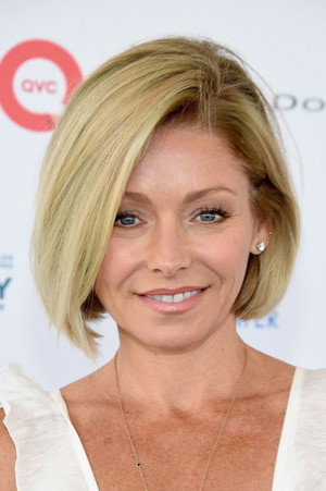 Kelly Ripa portrait