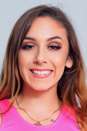 Dani Blu portrait
