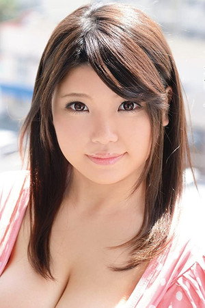 Rino Momoi portrait