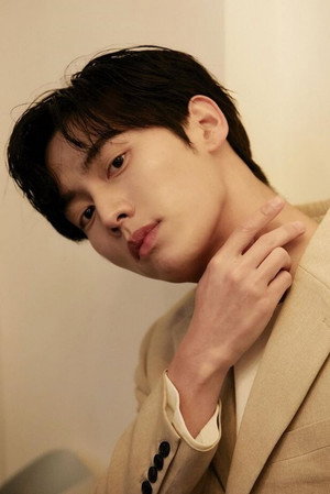 Kwon Hwa-woon portrait