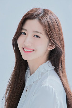 Choi Yu-ju portrait