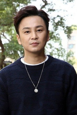 Joe Chang portrait