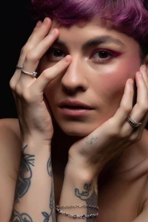 Victória Niquê portrait