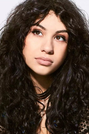 Alessia Cara portrait