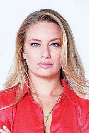 Dora Makrygianni portrait