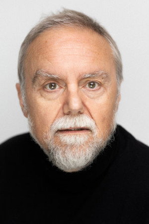 Roberto Leal portrait
