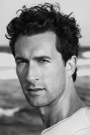 Aaron Lazar portrait
