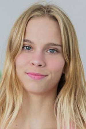 Erica Candfield portrait