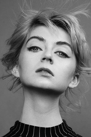 Nina Burns portrait