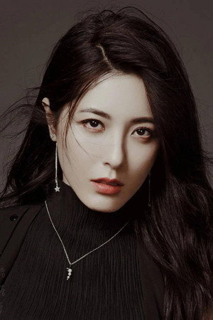 Zeng Li portrait
