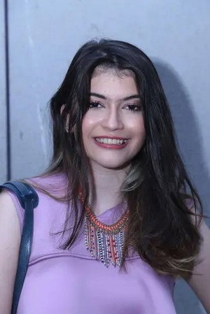Agatha Valerie portrait
