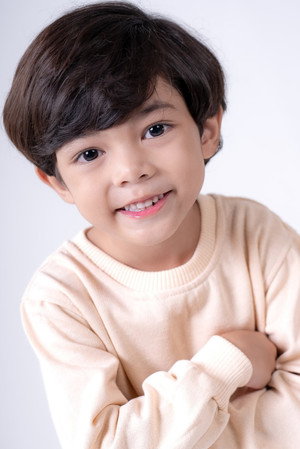 Khalif Al Juna portrait