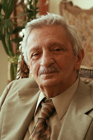 Bijan Taraghi portrait