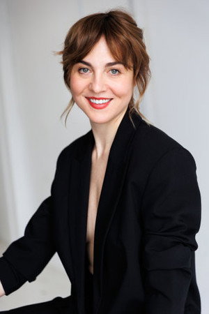 Alba Loureiro portrait