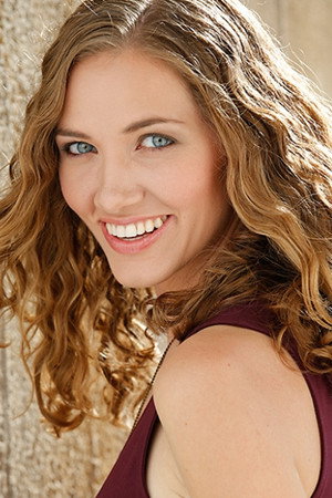 Alicia Hunt portrait
