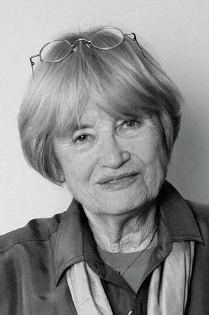 Jacqueline Veuve portrait
