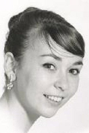 Nikki Tilroe portrait