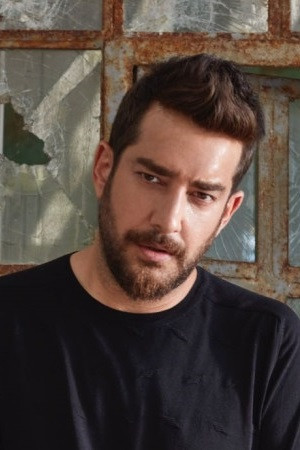 Enis Arıkan portrait