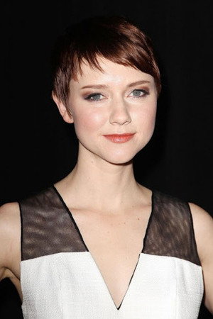 Valorie Curry portrait
