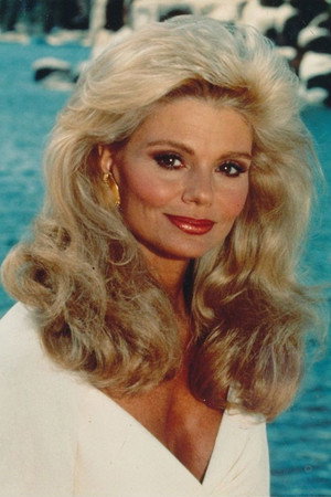 Loni Anderson portrait
