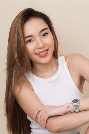 Paula Santos portrait